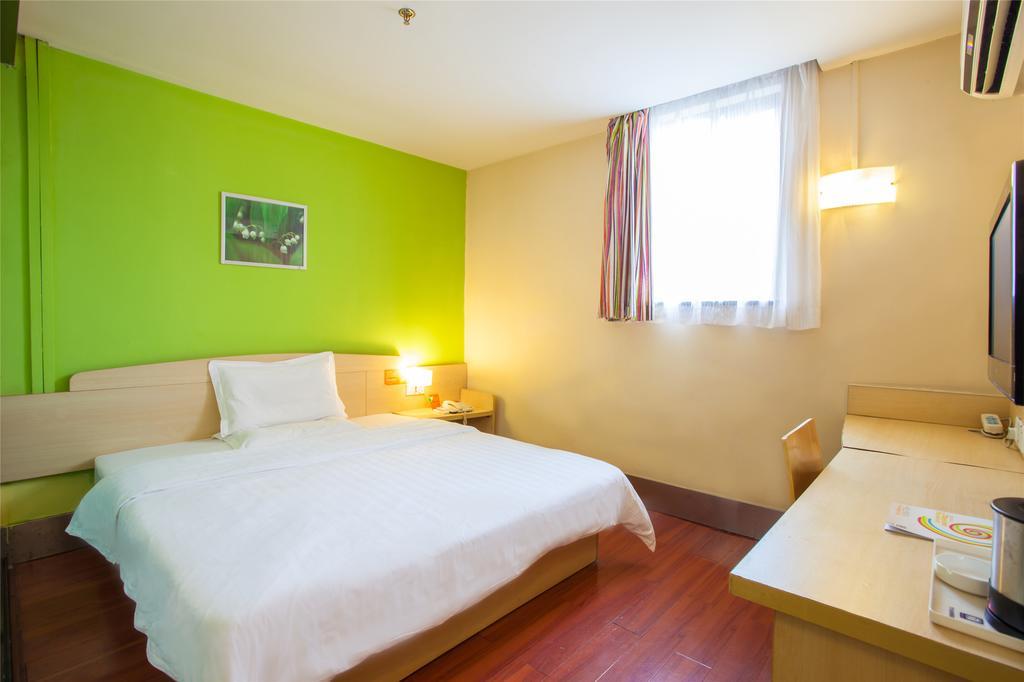 7Days Inn Changsha Jingwanzi International Furniture Square Чанша Экстерьер фото